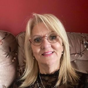 Meet your Posher, Marie